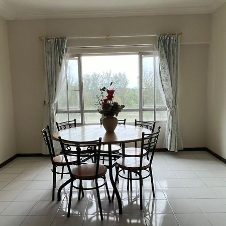 Kasuma Resort Azalea Kuching Luaran gambar