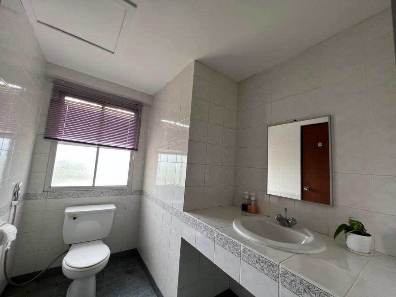 Kasuma Resort Azalea Kuching Luaran gambar